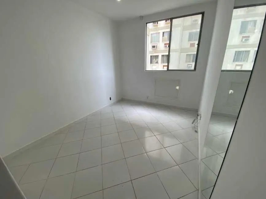 Apartamento com 1 quarto à venda, 58m2 em Rio De Janeiro - RJ - imagem 7 Foto 7 de Apartamento com 1 quarto à venda, 58m2 em Rio De Janeiro - RJ