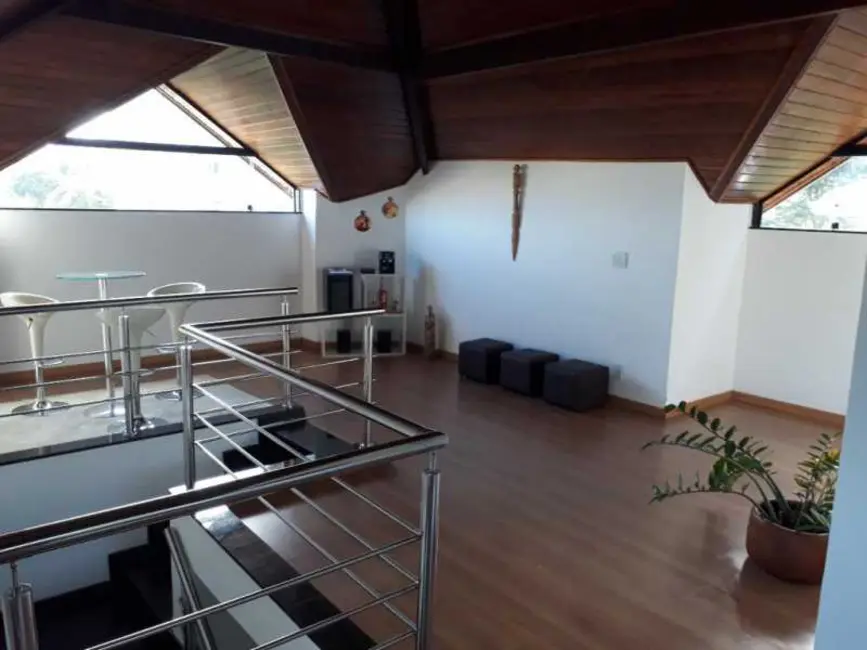 Foto 5 de Casa de Condomínio com 3 quartos à venda e para alugar, 500m2 em Rio De Janeiro - RJ