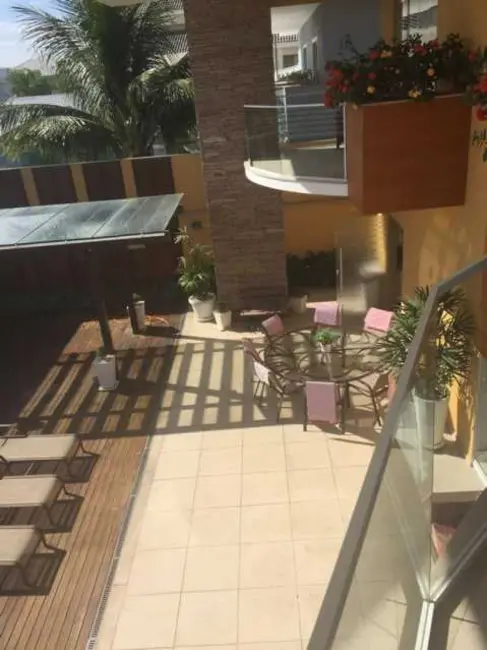 Casa de Condomínio com 4 quartos à venda, 640m2 em Rio De Janeiro - RJ - imagem 3 Foto 3 de Casa de Condomínio com 4 quartos à venda, 640m2 em Rio De Janeiro - RJ
