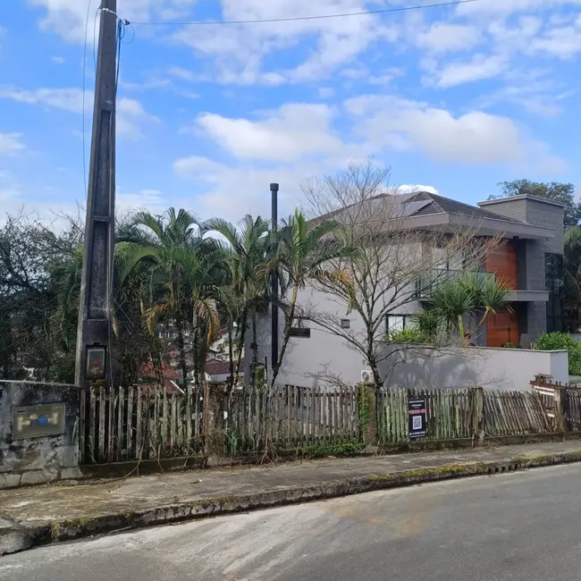 Terreno / Lote à venda, 465m2 em Saguaçu, Joinville - SC - imagem 3 Foto 3 de Terreno / Lote à venda, 465m2 em Saguaçu, Joinville - SC