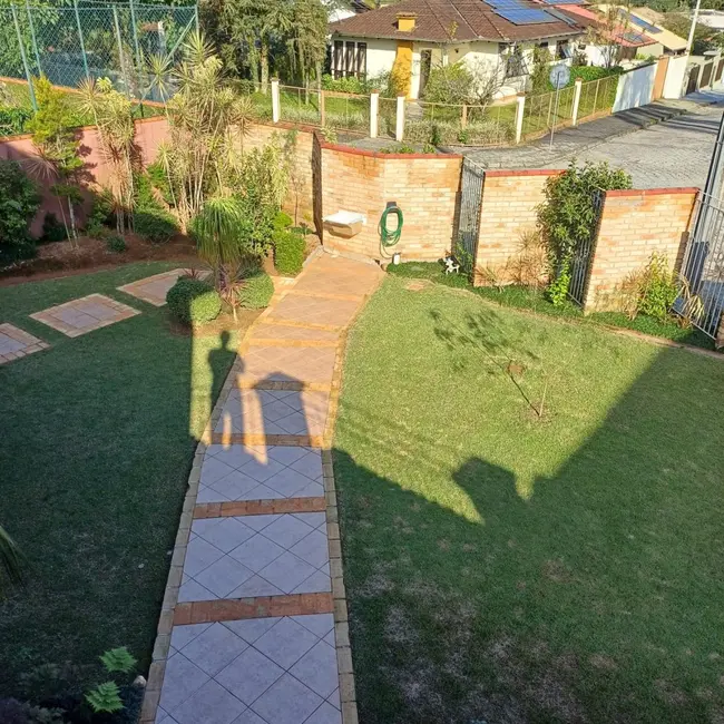 Foto 8 de Casa com 3 quartos à venda, 260m2 em Glória, Joinville - SC