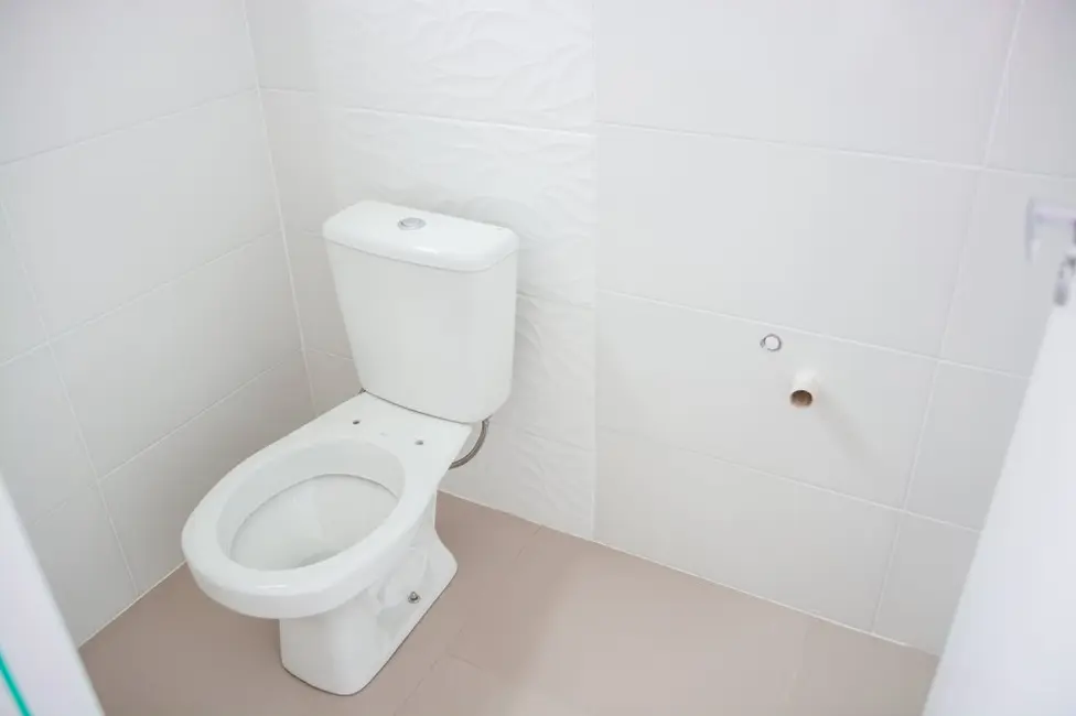 Foto 3 de Sobrado com 3 quartos à venda, 125m2 em Petrópolis, Joinville - SC