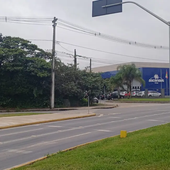 Foto 3 de Terreno / Lote à venda, 1621m2 em Zona Industrial Norte, Joinville - SC