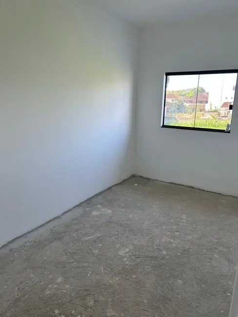 Sobrado com 3 quartos à venda, 104m2 em Vila Nova, Joinville - SC - imagem 8 Foto 8 de Sobrado com 3 quartos à venda, 104m2 em Vila Nova, Joinville - SC