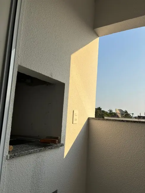 Foto 5 de Apartamento com 2 quartos à venda, 60m2 em Santo Antônio, Joinville - SC