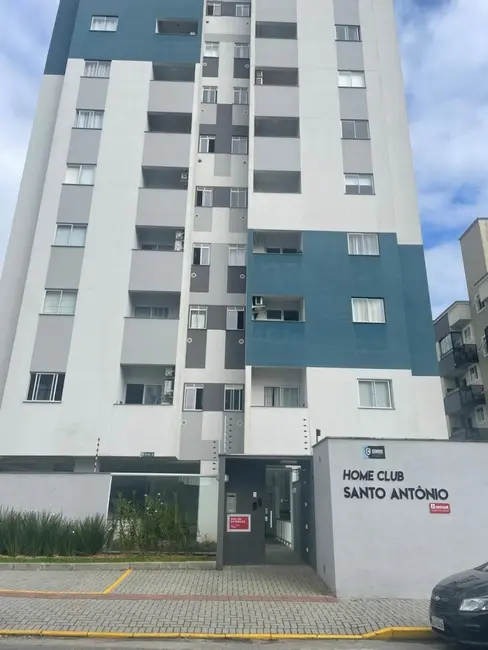 Foto 2 de Apartamento com 2 quartos à venda, 60m2 em Santo Antônio, Joinville - SC