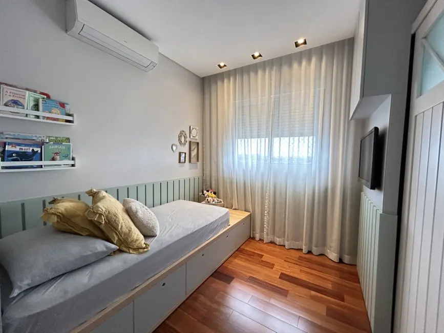 Foto 6 de Cobertura com 4 quartos à venda, 278m2 em Anita Garibaldi, Joinville - SC