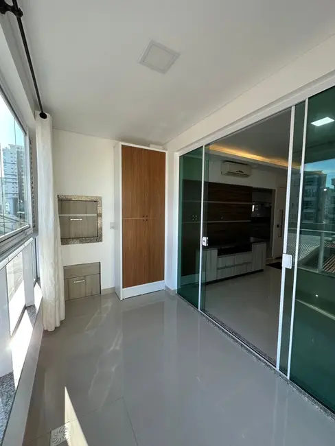Foto 7 de Apartamento com 2 quartos à venda, 80m2 em Meia Praia, Itapema - SC