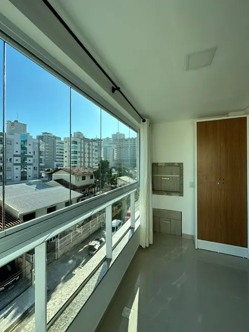 Foto 8 de Apartamento com 2 quartos à venda, 80m2 em Meia Praia, Itapema - SC