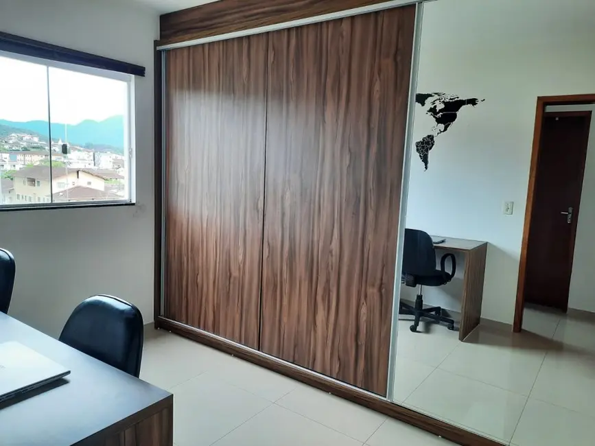 Foto 9 de Apartamento com 2 quartos à venda, 56m2 em Costa e Silva, Joinville - SC