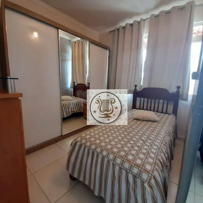 Foto 2 de Sobrado com 4 quartos à venda, 182m2 em Vila Espanhola, São Paulo - SP