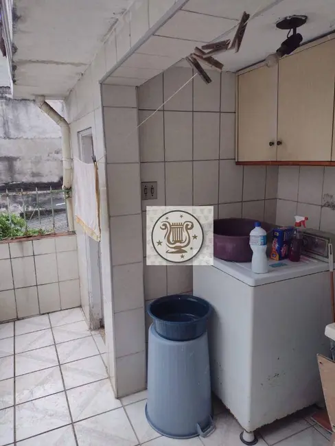 Foto 3 de Casa com 3 quartos à venda, 200m2 em Vila Carbone, São Paulo - SP