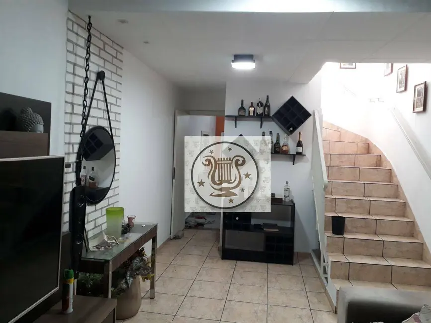 Sobrado com 3 quartos à venda, 219m2 em Vila Espanhola, São Paulo - SP - imagem 3 Foto 3 de Sobrado com 3 quartos à venda, 219m2 em Vila Espanhola, São Paulo - SP