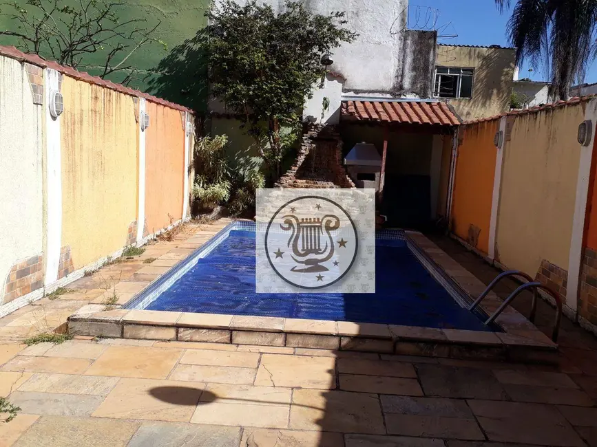 Sobrado com 3 quartos à venda, 219m2 em Vila Espanhola, São Paulo - SP - imagem 1 Foto 1 de Sobrado com 3 quartos à venda, 219m2 em Vila Espanhola, São Paulo - SP