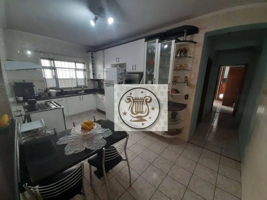 Sobrado com 3 quartos à venda, 250m2 em Sítio do Morro, São Paulo - SP - imagem 8 Foto 8 de Sobrado com 3 quartos à venda, 250m2 em Sítio do Morro, São Paulo - SP