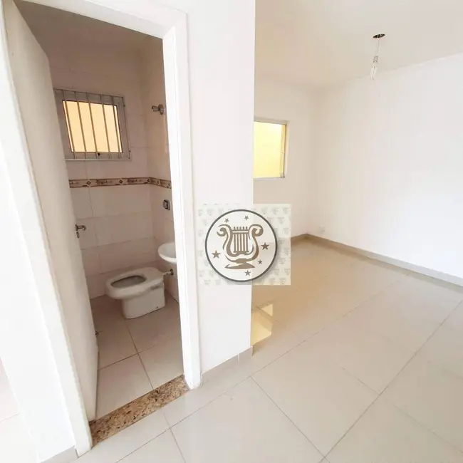 Sobrado com 3 quartos à venda, 210m2 em Sítio do Morro, São Paulo - SP - imagem 4 Foto 4 de Sobrado com 3 quartos à venda, 210m2 em Sítio do Morro, São Paulo - SP