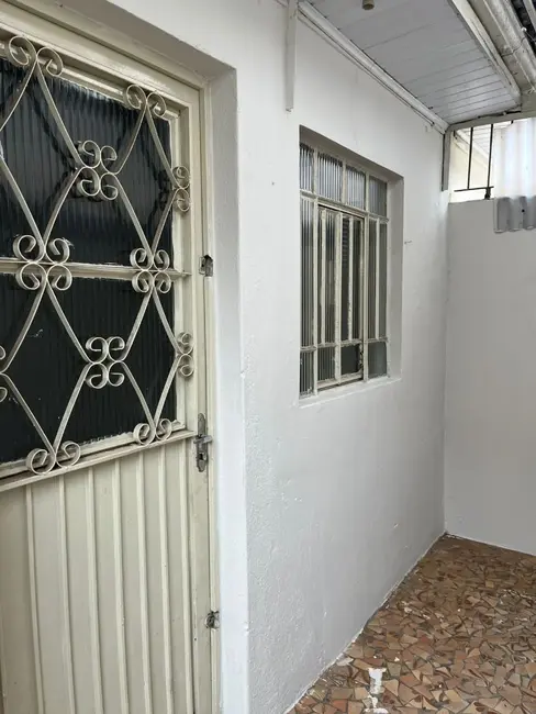 Foto 1 de Casa com 1 quarto para alugar, 37m2 em Vila Carbone, São Paulo - SP