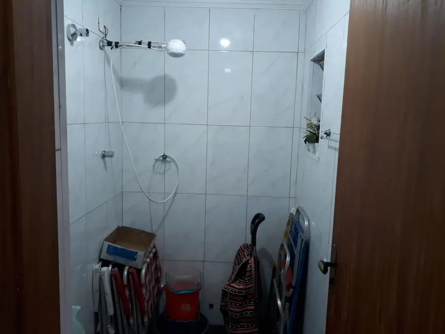 Sobrado com 2 quartos à venda, 105m2 em Conjunto Residencial Novo Pacaembu, São Paulo - SP - imagem 2 Foto 2 de Sobrado com 2 quartos à venda, 105m2 em Conjunto Residencial Novo Pacaembu, São Paulo - SP