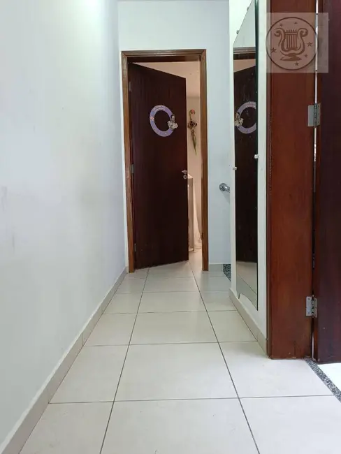 Sobrado com 2 quartos à venda, 72m2 em Limoeiro, São Paulo - SP - imagem 9 Foto 9 de Sobrado com 2 quartos à venda, 72m2 em Limoeiro, São Paulo - SP