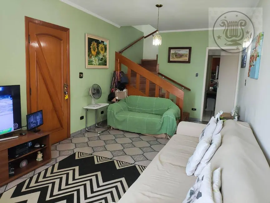 Foto 3 de Sobrado com 3 quartos à venda, 175m2 em Vila São Vicente, São Paulo - SP