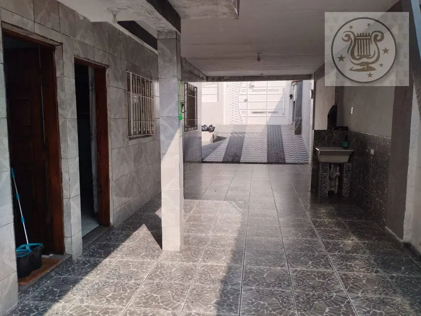 Foto 3 de Casa com 3 quartos à venda, 200m2 em Jardim das Oliveiras, São Paulo - SP