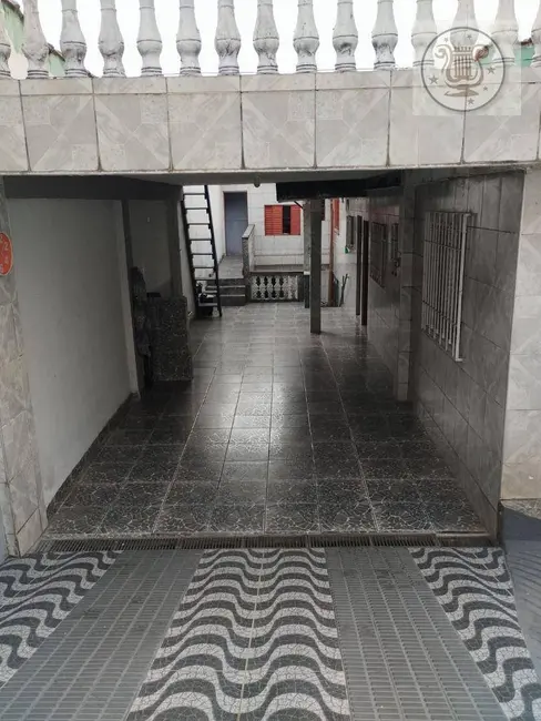 Foto 2 de Casa com 3 quartos à venda, 200m2 em Jardim das Oliveiras, São Paulo - SP