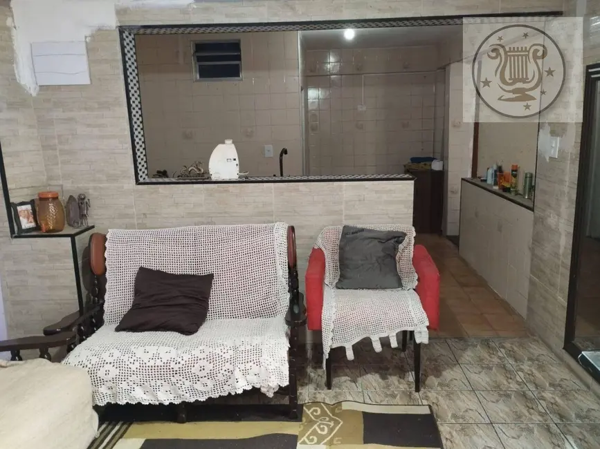 Foto 9 de Casa com 3 quartos à venda, 200m2 em Jardim das Oliveiras, São Paulo - SP