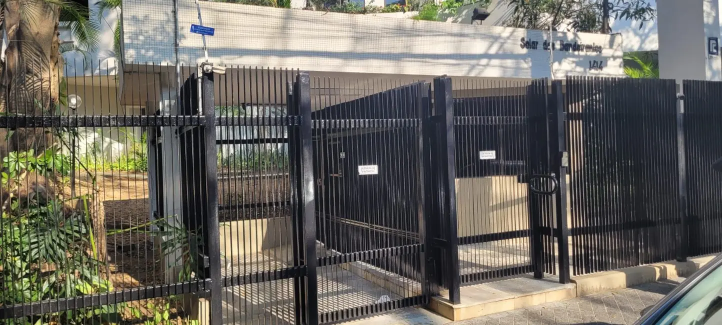 Foto 3 de Apartamento com 4 quartos à venda, 209m2 em Campo Belo, São Paulo - SP