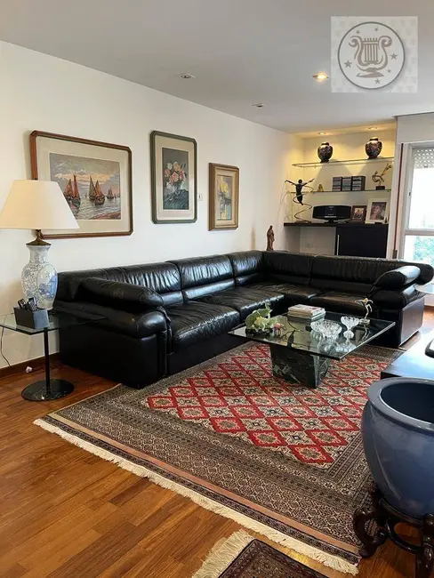 Foto 3 de Apartamento com 3 quartos à venda, 180m2 em São Paulo - SP