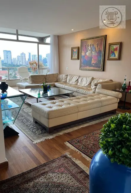 Foto 4 de Apartamento com 3 quartos à venda, 180m2 em São Paulo - SP