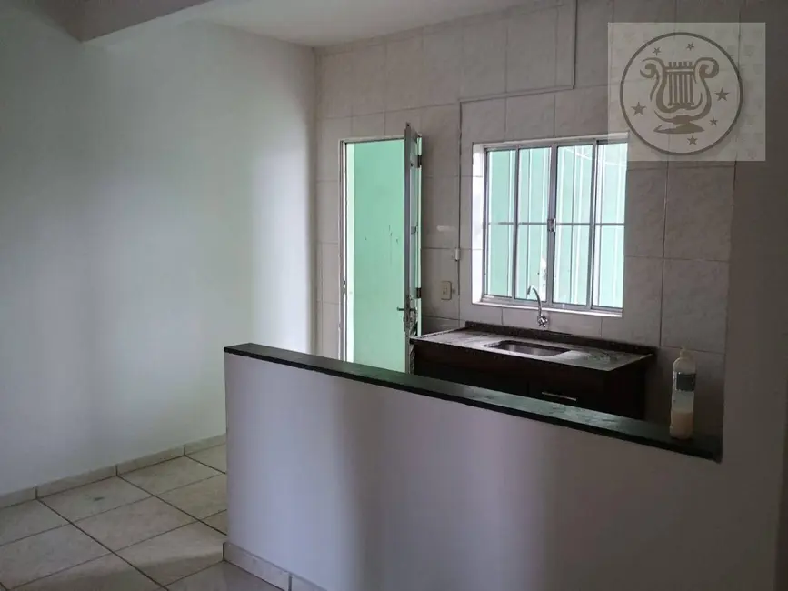 Foto 1 de Apartamento com 1 quarto para alugar, 30m2 em Vila Santa Maria, São Paulo - SP