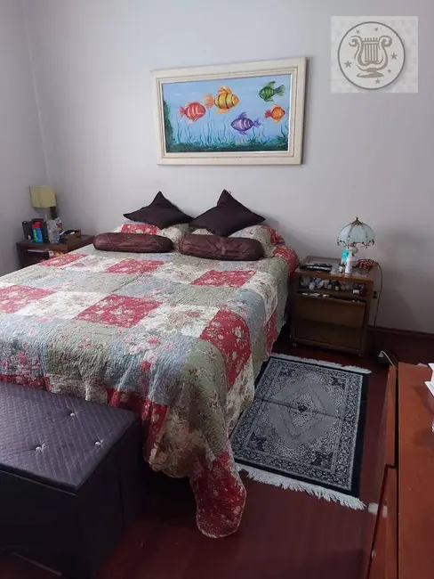 Foto 9 de Sobrado com 5 quartos à venda, 240m2 em Vila Jacuí, São Paulo - SP