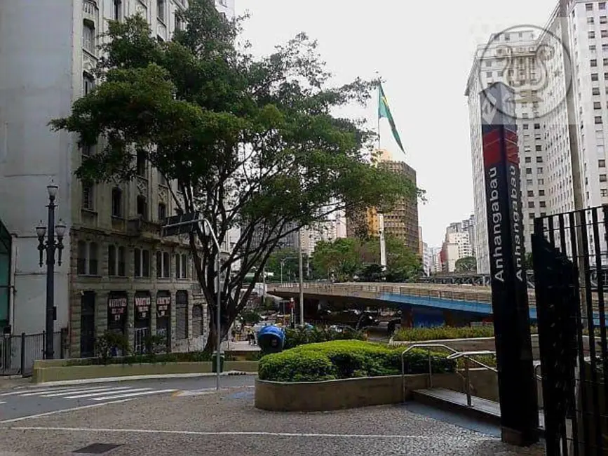 Kitnet com 1 quarto à venda, 25m2 em Centro, São Paulo - SP - imagem 4 Foto 4 de Kitnet com 1 quarto à venda, 25m2 em Centro, São Paulo - SP