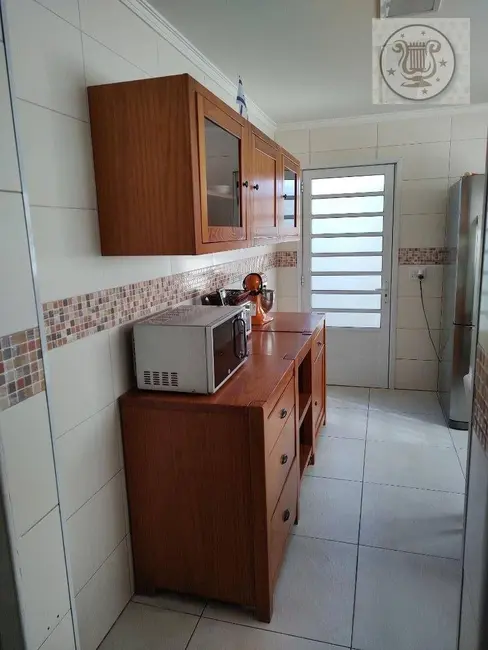 Casa com 3 quartos à venda, 250m2 em Vila Iório, São Paulo - SP - imagem 3 Foto 3 de Casa com 3 quartos à venda, 250m2 em Vila Iório, São Paulo - SP