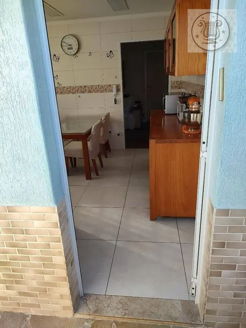 Casa com 3 quartos à venda, 250m2 em Vila Iório, São Paulo - SP - imagem 4 Foto 4 de Casa com 3 quartos à venda, 250m2 em Vila Iório, São Paulo - SP