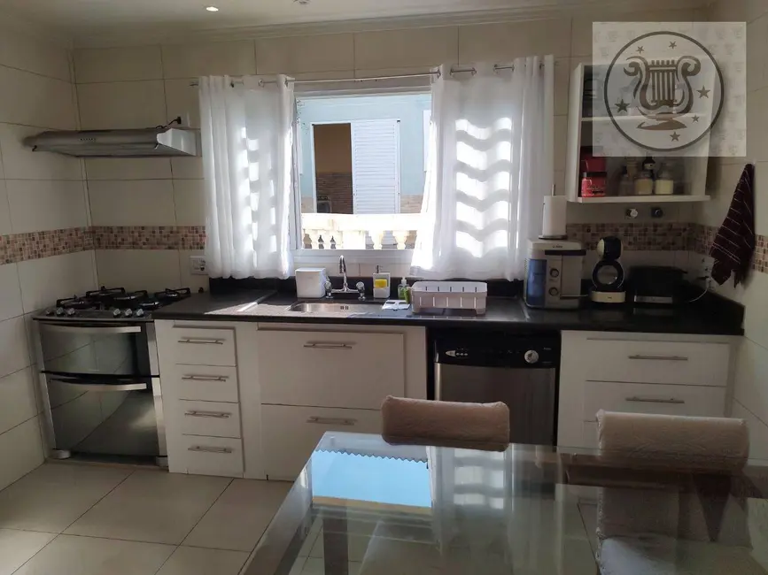 Casa com 3 quartos à venda, 250m2 em Vila Iório, São Paulo - SP - imagem 6 Foto 6 de Casa com 3 quartos à venda, 250m2 em Vila Iório, São Paulo - SP