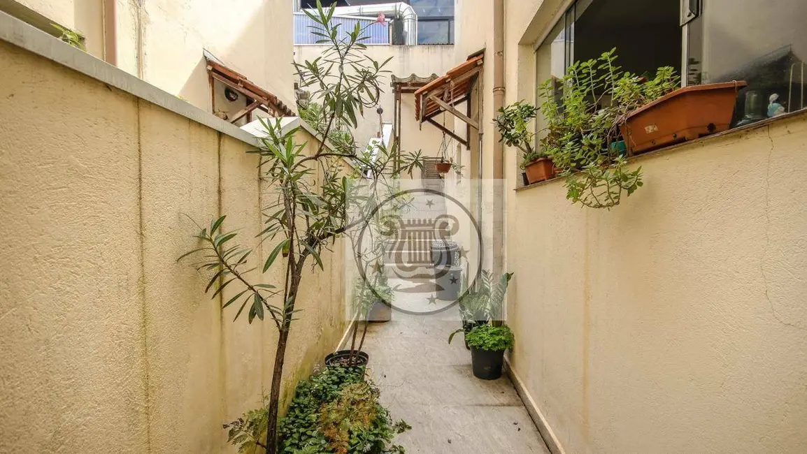 Foto 29 de Sobrado com 6 quartos à venda, 450m2 em Santa Teresinha, São Paulo - SP