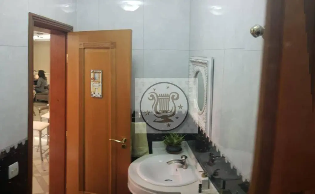 Foto 6 de Sobrado com 3 quartos à venda, 430m2 em Conjunto Residencial Santa Terezinha, São Paulo - SP