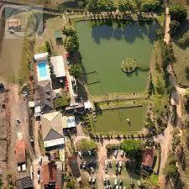 Foto 4 de Casa com 3 quartos à venda, 2000m2 em Pinho, Jacarei - SP