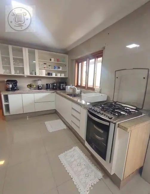 Foto 3 de Sobrado com 4 quartos à venda, 100m2 em Jardim Peri, São Paulo - SP