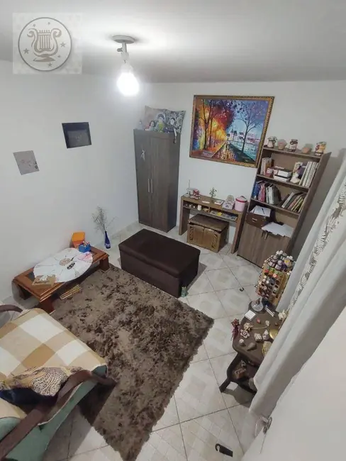 Sobrado com 5 quartos à venda, 150m2 em Jardim Centenário, São Paulo - SP - imagem 4 Foto 4 de Sobrado com 5 quartos à venda, 150m2 em Jardim Centenário, São Paulo - SP