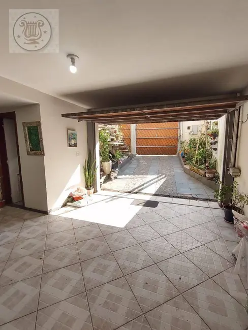 Sobrado com 5 quartos à venda, 150m2 em Jardim Centenário, São Paulo - SP - imagem 6 Foto 6 de Sobrado com 5 quartos à venda, 150m2 em Jardim Centenário, São Paulo - SP