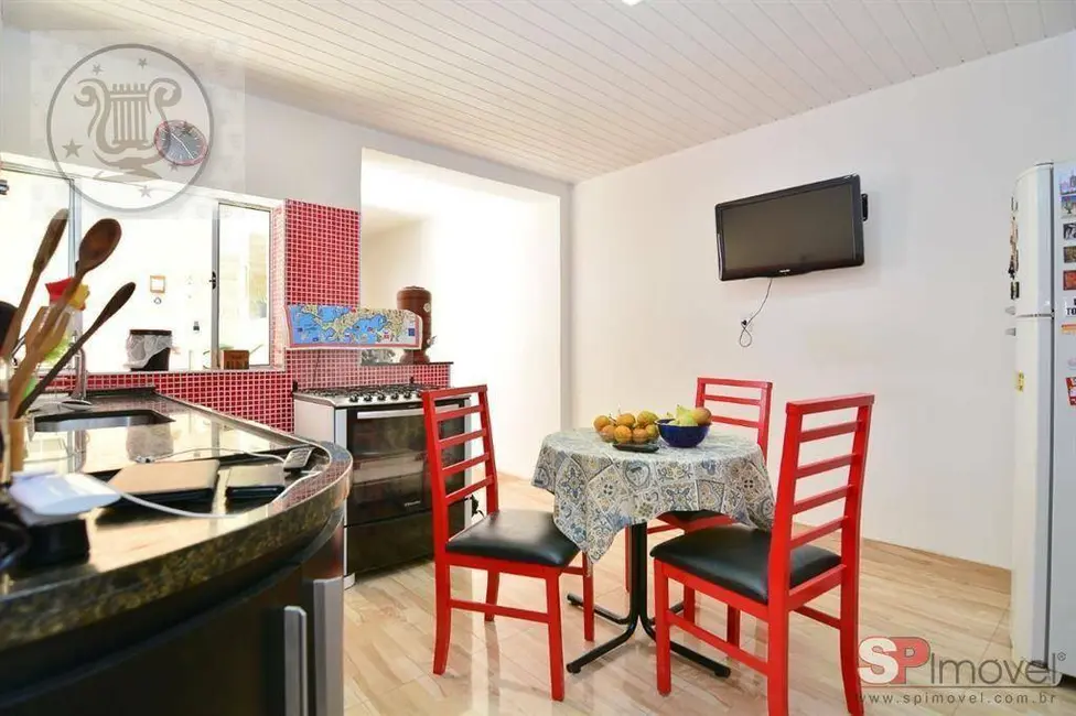 Casa com 2 quartos à venda, 320m2 em Parque Peruche, São Paulo - SP - imagem 3 Foto 3 de Casa com 2 quartos à venda, 320m2 em Parque Peruche, São Paulo - SP