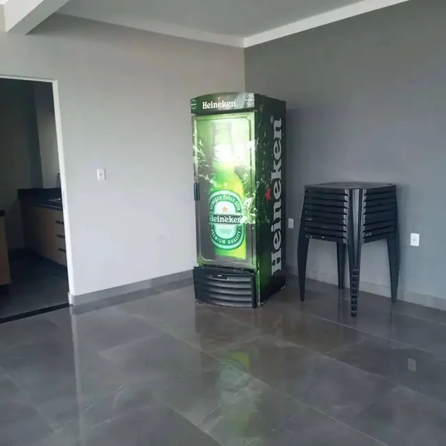 Sobrado com 2 quartos à venda, 180m2 em Arapongas - PR - imagem 8 Foto 8 de Sobrado com 2 quartos à venda, 180m2 em Arapongas - PR