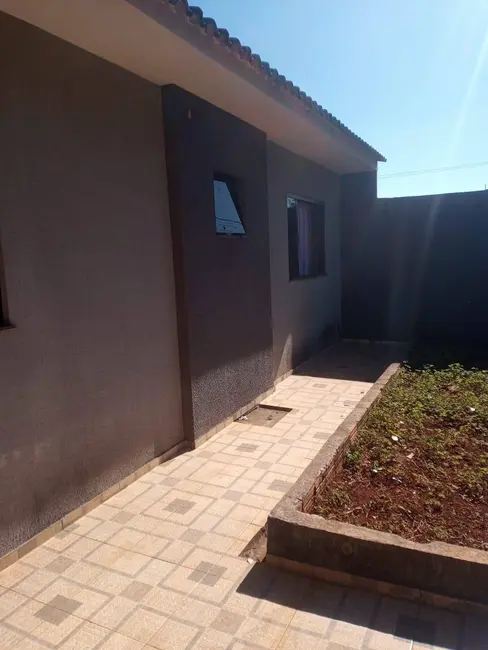 Foto 1 de Casa com 3 quartos à venda, 90m2 em Jardim Casa Grande, Arapongas - PR