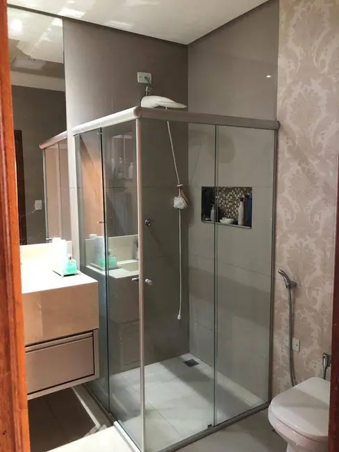 Casa com 2 quartos à venda, 88m2 em Jardim Universidade, Arapongas - PR - imagem 8 Foto 8 de Casa com 2 quartos à venda, 88m2 em Jardim Universidade, Arapongas - PR