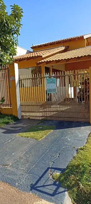 Casa com 5 quartos à venda, 153m2 em Jardim Portal das Flores II, Arapongas - PR - imagem 2 Foto 2 de Casa com 5 quartos à venda, 153m2 em Jardim Portal das Flores II, Arapongas - PR