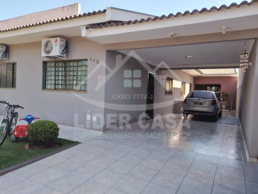 Foto 1 de Casa com 3 quartos à venda, 155m2 em Jardim Panorama, Arapongas - PR