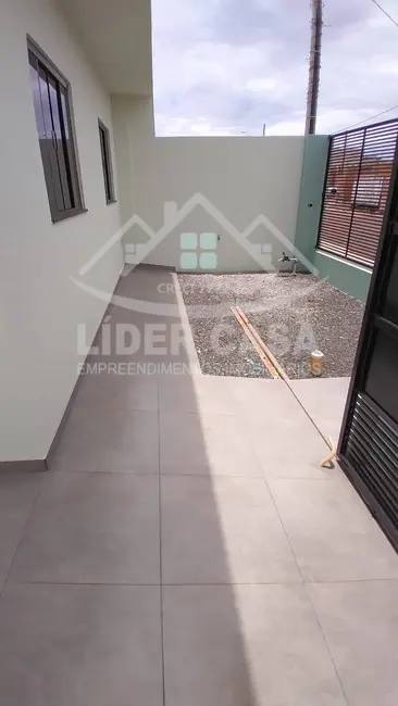 Casa com 3 quartos à venda, 74m2 em Jardim Interlagos II, Arapongas - PR - imagem 3 Foto 3 de Casa com 3 quartos à venda, 74m2 em Jardim Interlagos II, Arapongas - PR