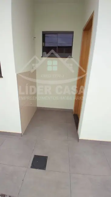 Casa com 3 quartos à venda, 74m2 em Jardim Interlagos II, Arapongas - PR - imagem 8 Foto 8 de Casa com 3 quartos à venda, 74m2 em Jardim Interlagos II, Arapongas - PR